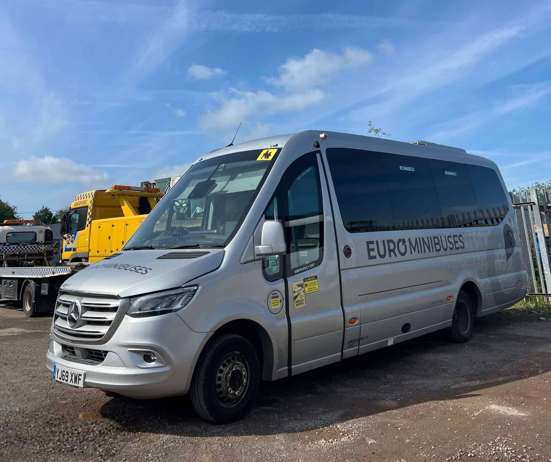 19 Seater Minibus Hire Bristol